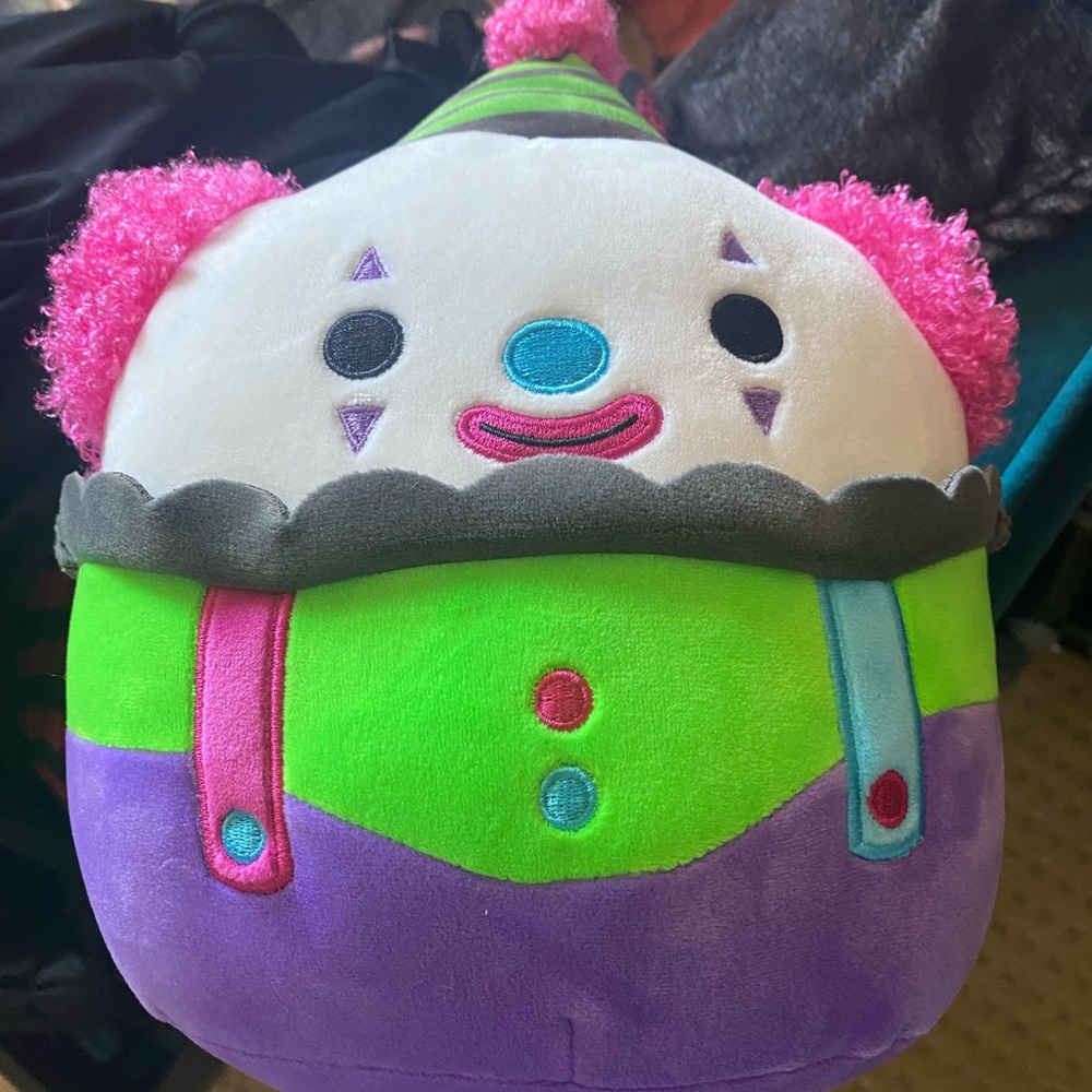Squishmallow Clown 6”